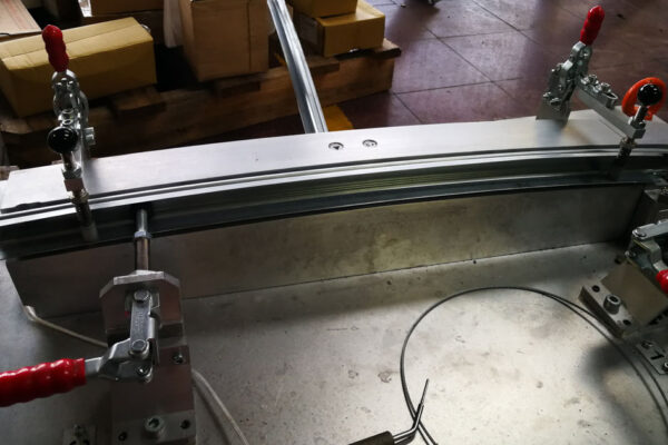 cornice-guida-vetro-renault-kangoo-2